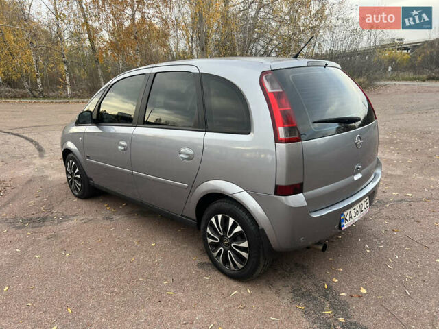 Серый Опель Мерива, объемом двигателя 1.6 л и пробегом 307 тыс. км за 3600 $, фото 22 на Automoto.ua