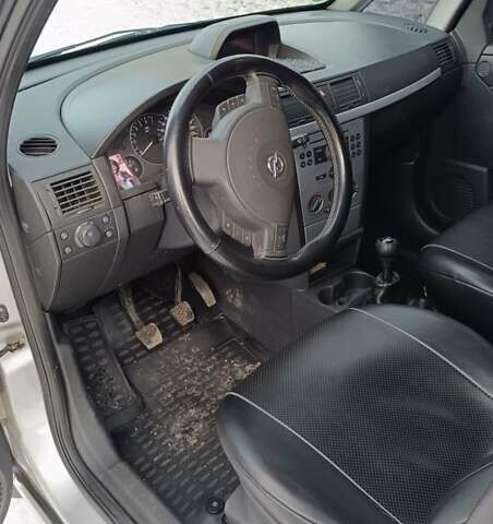 Сірий Опель Меріва, об'ємом двигуна 1.6 л та пробігом 186 тис. км за 4700 $, фото 10 на Automoto.ua