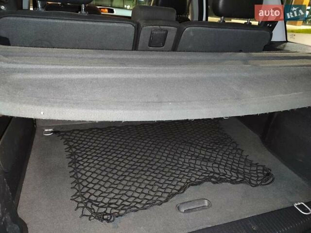 Серый Опель Мерива, объемом двигателя 1.36 л и пробегом 290 тыс. км за 1500 $, фото 3 на Automoto.ua