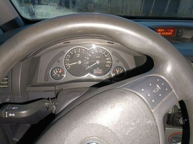 Опель Мерива 2005 в Луцке на Automoto.ua Серый Опель Мерива, объемом двигателя 1.4 л и пробегом 277 тыс. км за 3700 $, фото 5 на Automoto.ua