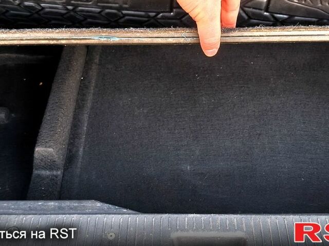 Сірий Опель Меріва, об'ємом двигуна 1.6 л та пробігом 298 тис. км за 4300 $, фото 8 на Automoto.ua