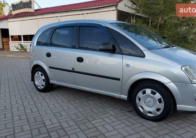 Опель Мерива 2006 в Запорожье на Automoto.ua Серый Опель Мерива, объемом двигателя 1.6 л и пробегом 252 тыс. км за 5350 $, фото 7 на Automoto.ua