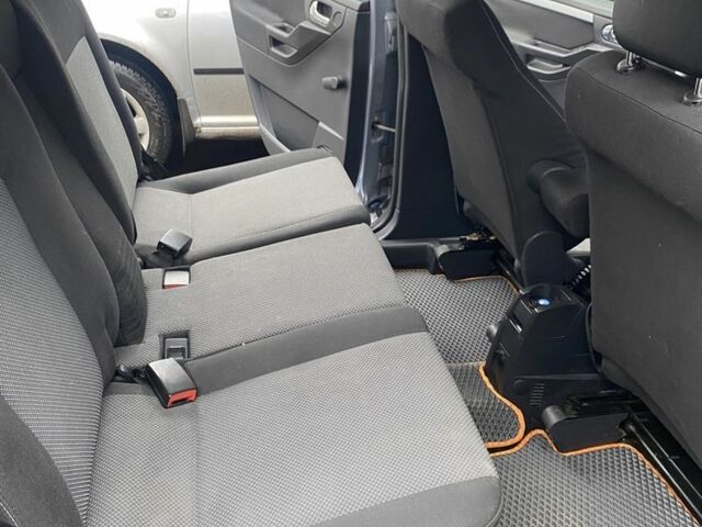 Серый Опель Мерива, объемом двигателя 1.8 л и пробегом 210 тыс. км за 3800 $, фото 15 на Automoto.ua