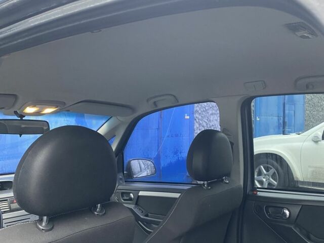 Серый Опель Мерива, объемом двигателя 1.8 л и пробегом 210 тыс. км за 3800 $, фото 19 на Automoto.ua