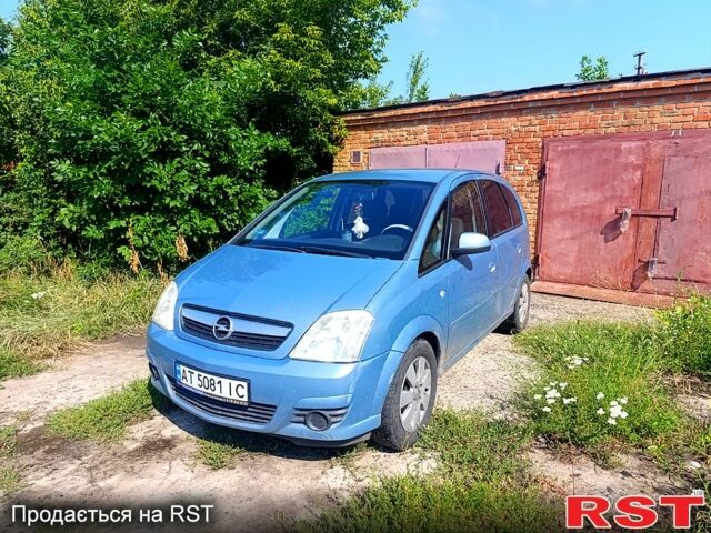 Серый Опель Мерива, объемом двигателя 1.4 л и пробегом 185 тыс. км за 3700 $, фото 1 на Automoto.ua