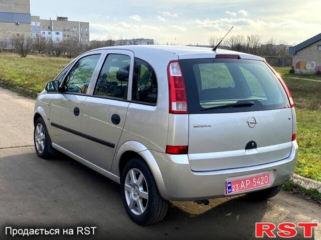 Серый Опель Мерива, объемом двигателя 1.6 л и пробегом 126 тыс. км за 4900 $, фото 2 на Automoto.ua