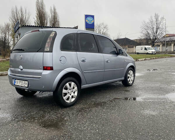 Серый Опель Мерива, объемом двигателя 1.8 л и пробегом 210 тыс. км за 3800 $, фото 7 на Automoto.ua