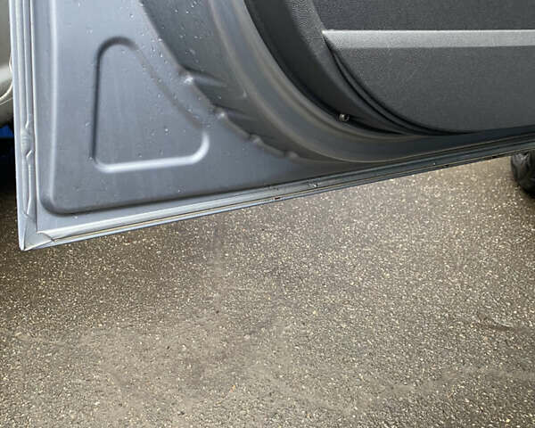 Серый Опель Мерива, объемом двигателя 1.8 л и пробегом 210 тыс. км за 3800 $, фото 20 на Automoto.ua