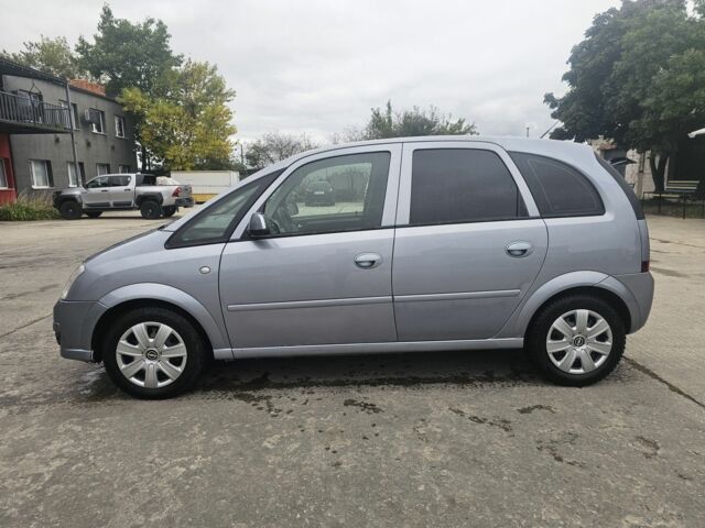 Сірий Опель Меріва, об'ємом двигуна 1.4 л та пробігом 200 тис. км за 3700 $, фото 2 на Automoto.ua