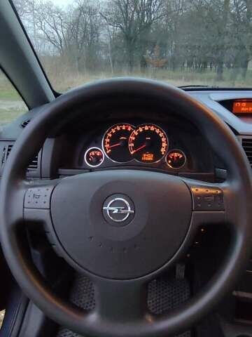 Сірий Опель Меріва, об'ємом двигуна 1.4 л та пробігом 220 тис. км за 3800 $, фото 14 на Automoto.ua