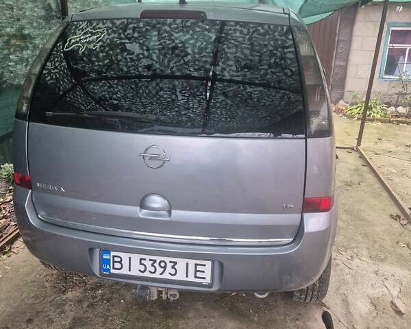 Серый Опель Мерива, объемом двигателя 1.6 л и пробегом 180 тыс. км за 5964 $, фото 1 на Automoto.ua