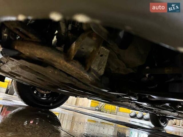 Серый Опель Мерива, объемом двигателя 1.6 л и пробегом 101 тыс. км за 6200 $, фото 28 на Automoto.ua