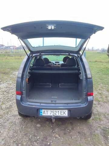 Сірий Опель Меріва, об'ємом двигуна 1.4 л та пробігом 220 тис. км за 3800 $, фото 11 на Automoto.ua