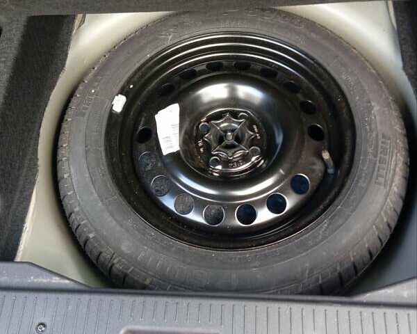 Серый Опель Мерива, объемом двигателя 1.6 л и пробегом 198 тыс. км за 6350 $, фото 62 на Automoto.ua