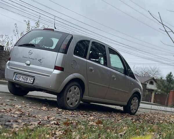 Сірий Опель Меріва, об'ємом двигуна 1.6 л та пробігом 231 тис. км за 5000 $, фото 6 на Automoto.ua