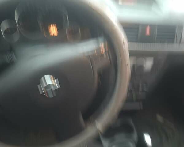 Серый Опель Мерива, объемом двигателя 1.6 л и пробегом 180 тыс. км за 5964 $, фото 5 на Automoto.ua