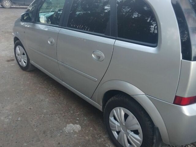 Сірий Опель Меріва, об'ємом двигуна 0 л та пробігом 257 тис. км за 4000 $, фото 2 на Automoto.ua