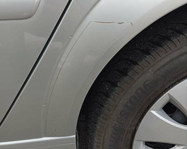 Серый Опель Мерива, объемом двигателя 1.6 л и пробегом 198 тыс. км за 6350 $, фото 14 на Automoto.ua