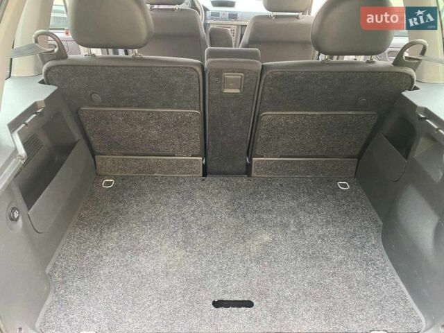 Сірий Опель Меріва, об'ємом двигуна 1.6 л та пробігом 199 тис. км за 4699 $, фото 13 на Automoto.ua