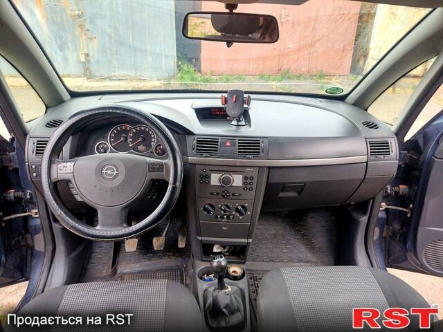 Опель Мерива 2008 в Кривом Роге на Automoto.ua Серый Опель Мерива, объемом двигателя 1.7 л и пробегом 255 тыс. км за 4000 $, фото 9 на Automoto.ua