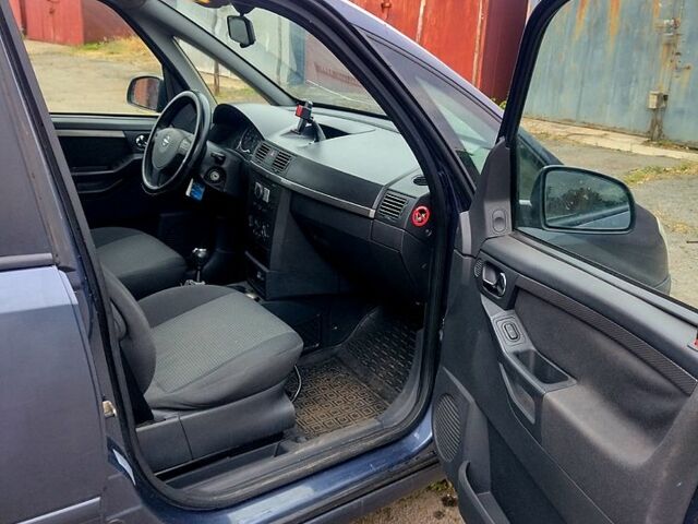 Опель Мерива 2008 в Кривом Роге на Automoto.ua Серый Опель Мерива, объемом двигателя 1.7 л и пробегом 255 тыс. км за 4000 $, фото 6 на Automoto.ua