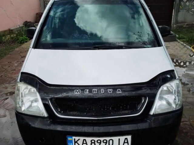 Серый Опель Мерива, объемом двигателя 1.6 л и пробегом 204 тыс. км за 2500 $, фото 3 на Automoto.ua