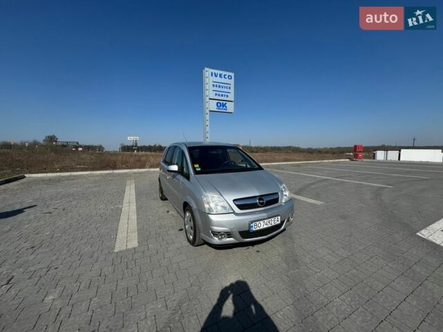 Сірий Опель Меріва, об'ємом двигуна 1.6 л та пробігом 245 тис. км за 4450 $, фото 30 на Automoto.ua