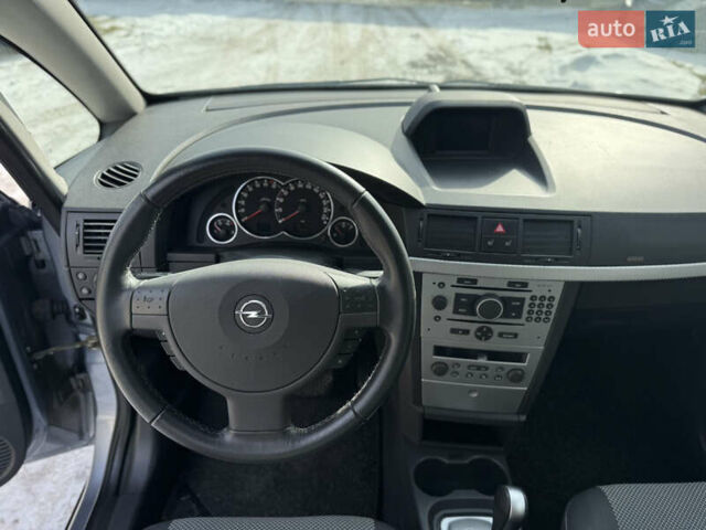Сірий Опель Меріва, об'ємом двигуна 1.6 л та пробігом 98 тис. км за 5200 $, фото 26 на Automoto.ua