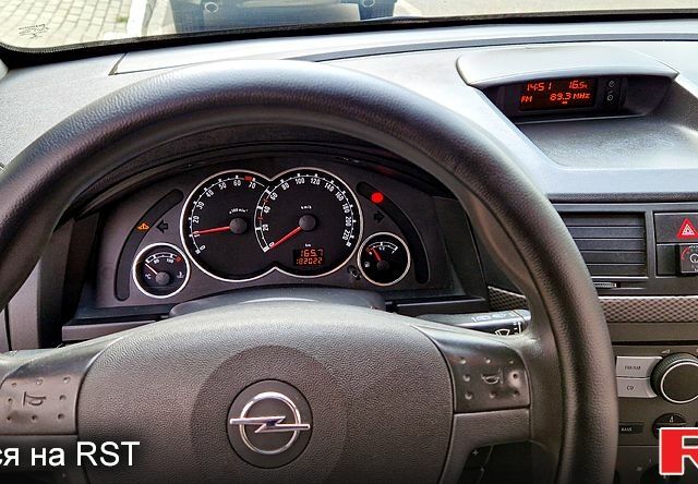 Серый Опель Мерива, объемом двигателя 1.6 л и пробегом 183 тыс. км за 3600 $, фото 12 на Automoto.ua