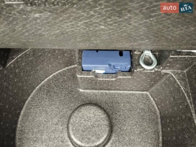 Сірий Опель Меріва, об'ємом двигуна 1.4 л та пробігом 173 тис. км за 5100 $, фото 35 на Automoto.ua