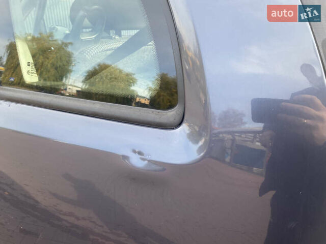 Серый Опель Мерива, объемом двигателя 1.36 л и пробегом 196 тыс. км за 2899 $, фото 24 на Automoto.ua