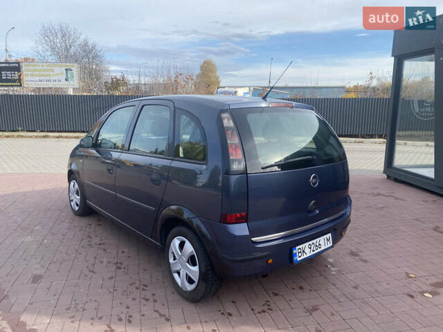 Серый Опель Мерива, объемом двигателя 1.36 л и пробегом 196 тыс. км за 2899 $, фото 8 на Automoto.ua