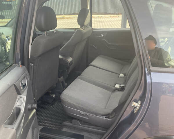 Серый Опель Мерива, объемом двигателя 1.36 л и пробегом 196 тыс. км за 2899 $, фото 15 на Automoto.ua