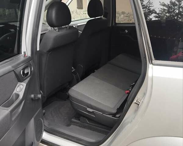 Сірий Опель Меріва, об'ємом двигуна 1.4 л та пробігом 173 тис. км за 5100 $, фото 30 на Automoto.ua