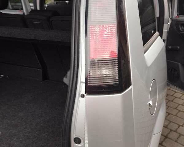 Сірий Опель Меріва, об'ємом двигуна 1.4 л та пробігом 173 тис. км за 5100 $, фото 18 на Automoto.ua