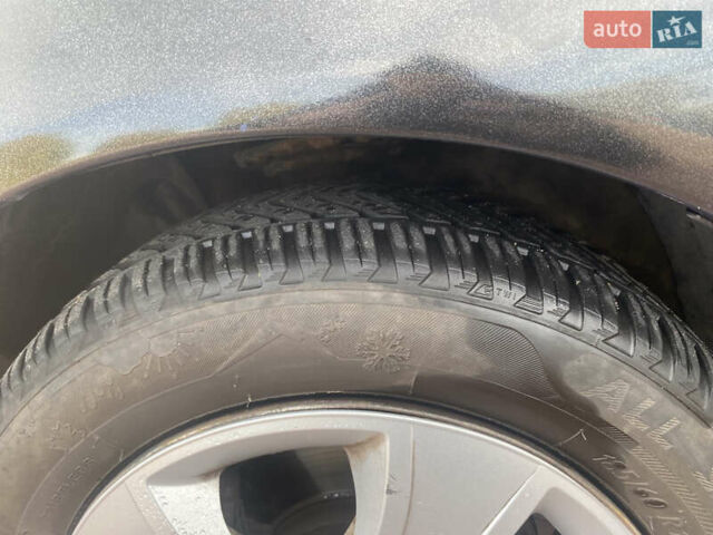 Серый Опель Мерива, объемом двигателя 1.36 л и пробегом 196 тыс. км за 2899 $, фото 25 на Automoto.ua