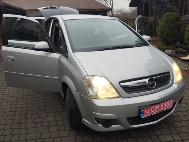 Серый Опель Мерива, объемом двигателя 1.4 л и пробегом 173 тыс. км за 5150 $, фото 7 на Automoto.ua