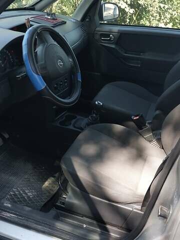 Серый Опель Мерива, объемом двигателя 1.69 л и пробегом 210 тыс. км за 4800 $, фото 11 на Automoto.ua