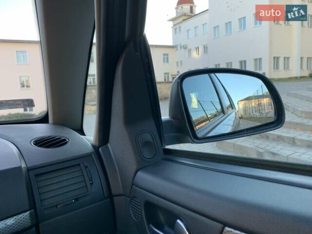 Сірий Опель Меріва, об'ємом двигуна 1.6 л та пробігом 270 тис. км за 5100 $, фото 40 на Automoto.ua