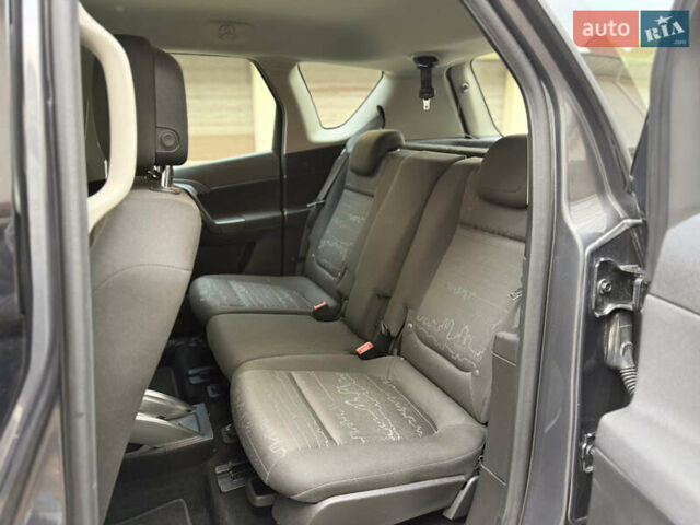 Серый Опель Мерива, объемом двигателя 1.36 л и пробегом 244 тыс. км за 5900 $, фото 16 на Automoto.ua