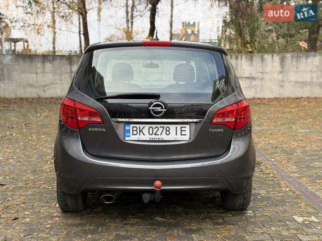 Серый Опель Мерива, объемом двигателя 1.36 л и пробегом 244 тыс. км за 5900 $, фото 5 на Automoto.ua