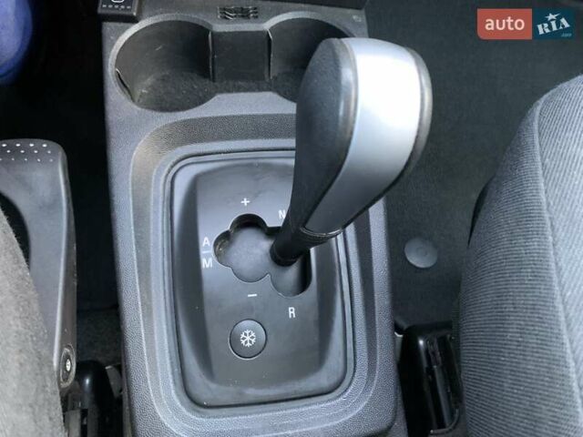 Сірий Опель Меріва, об'ємом двигуна 1.6 л та пробігом 270 тис. км за 5100 $, фото 41 на Automoto.ua