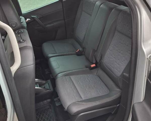 Серый Опель Мерива, объемом двигателя 1.69 л и пробегом 227 тыс. км за 7777 $, фото 2 на Automoto.ua