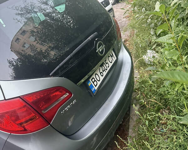 Серый Опель Мерива, объемом двигателя 1.69 л и пробегом 272 тыс. км за 6500 $, фото 2 на Automoto.ua