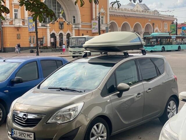 Сірий Опель Меріва, об'ємом двигуна 1.4 л та пробігом 220 тис. км за 5500 $, фото 1 на Automoto.ua