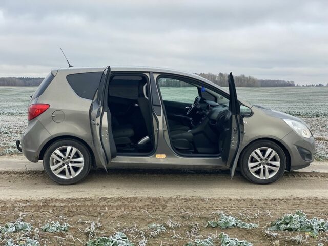 Сірий Опель Меріва, об'ємом двигуна 1.4 л та пробігом 220 тис. км за 4900 $, фото 11 на Automoto.ua