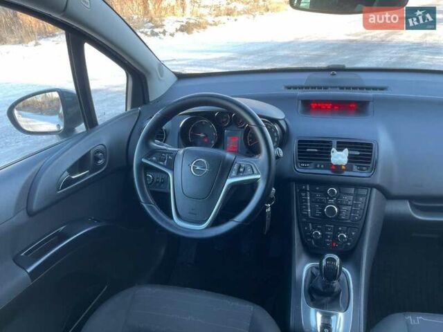 Серый Опель Мерива, объемом двигателя 1.3 л и пробегом 223 тыс. км за 6799 $, фото 13 на Automoto.ua