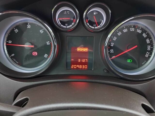 Сірий Опель Меріва, об'ємом двигуна 0 л та пробігом 210 тис. км за 6405 $, фото 4 на Automoto.ua