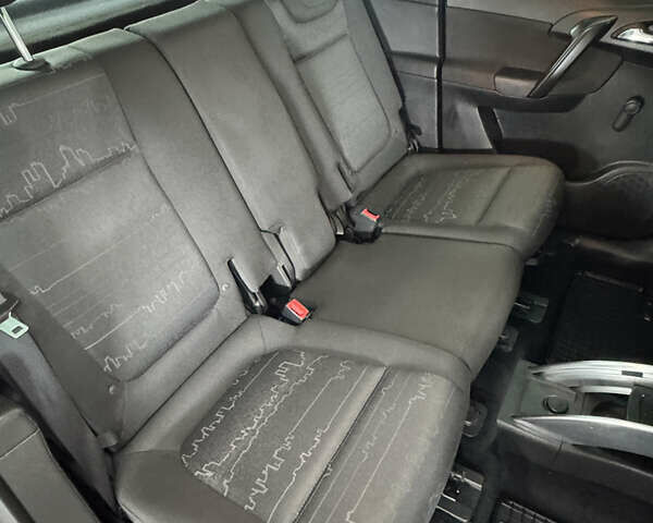 Сірий Опель Меріва, об'ємом двигуна 1.4 л та пробігом 203 тис. км за 6800 $, фото 27 на Automoto.ua