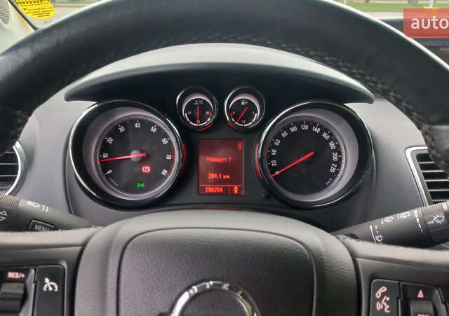 Сірий Опель Меріва, об'ємом двигуна 1.36 л та пробігом 206 тис. км за 6700 $, фото 13 на Automoto.ua